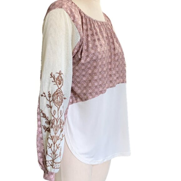 Gimmicks BKE Raw Edge Pieced Top in Creme Multi BOHO Peasant Prairie Sz M #27J - Picture 6 of 10
